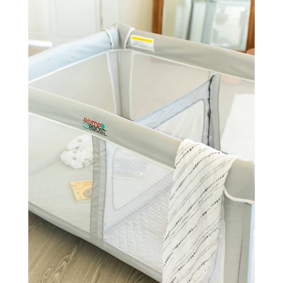 Romp & Roost LUXE Nest Waterproof Fitted Sheet With Divider For Twin Babies 6 Romp & Roost LUXE Nest Waterproof Fitted Sheet With Divider For Twin Babies - Image 4