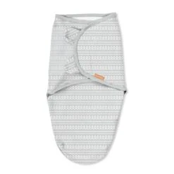 SwaddleMe Original Swaddle Wrap Newborn S/M -Nursery Furniture Store GUEST bf73787a d24f 464d bf34 b98946f5e008