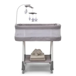 Simmons Kids' Shooting Star Rocking Bassinet With Airflow Mesh - Platinum -Nursery Furniture Store GUEST fbea03a8 e11a 4b38 b8f3 1f65f70d1aa4